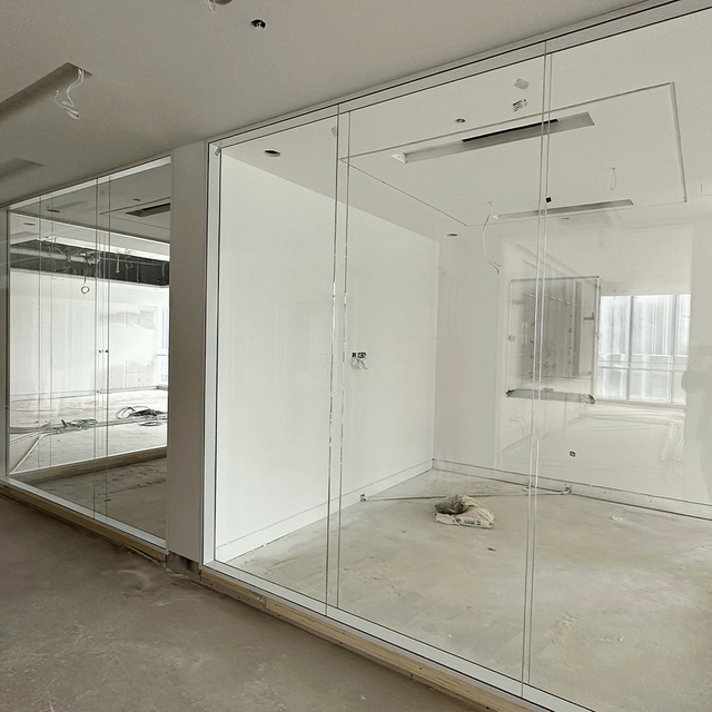 High Performance Panoramic Workspace Divider System Contemporary Office Tempered Double Glazed Partition Wall